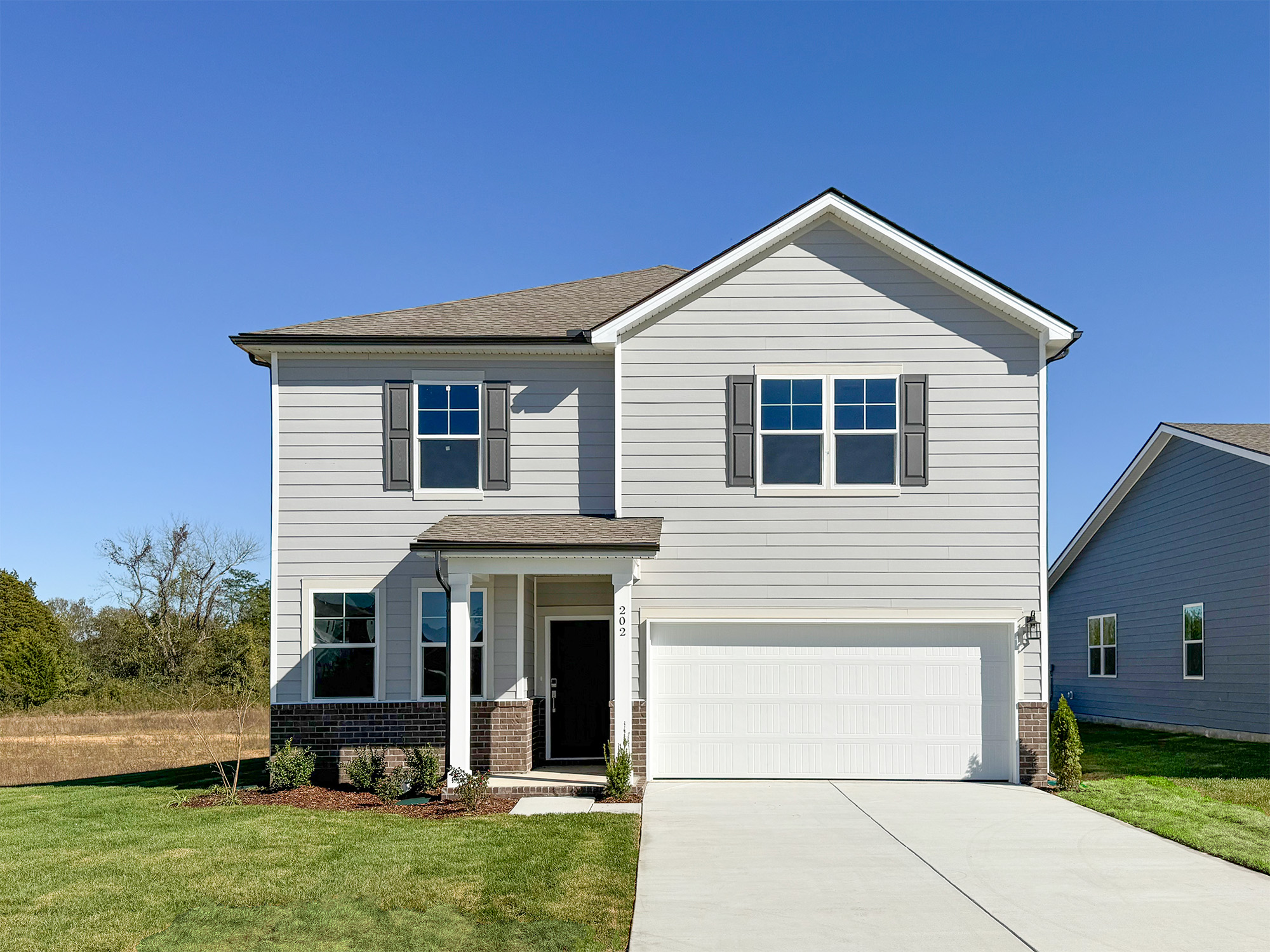 0144 214 East Millbrook Drive